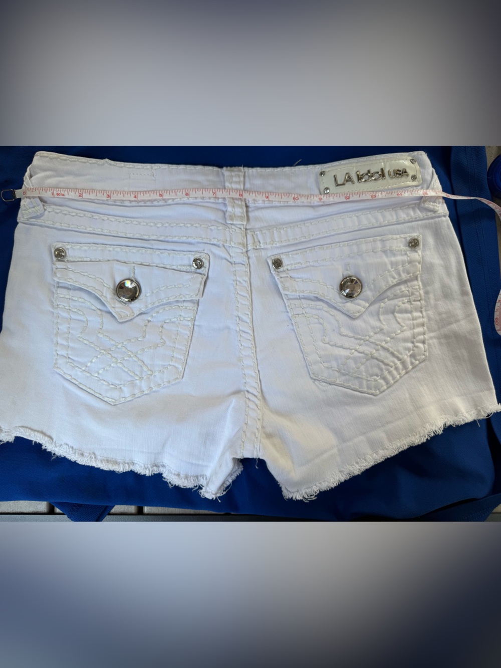 La Idol White Women's Denim Shorts